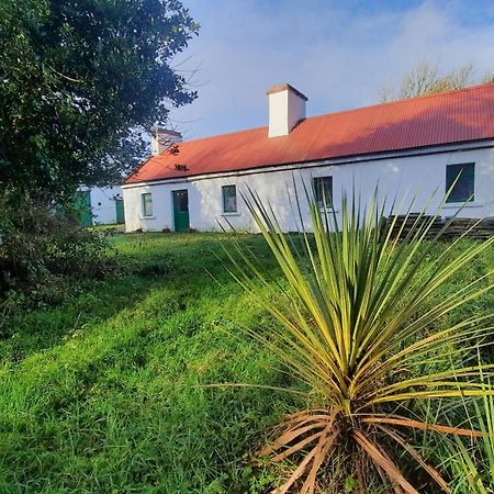 Вилла -Going Back In Time- 200 Year Old Farmhouse Creegh Экстерьер фото